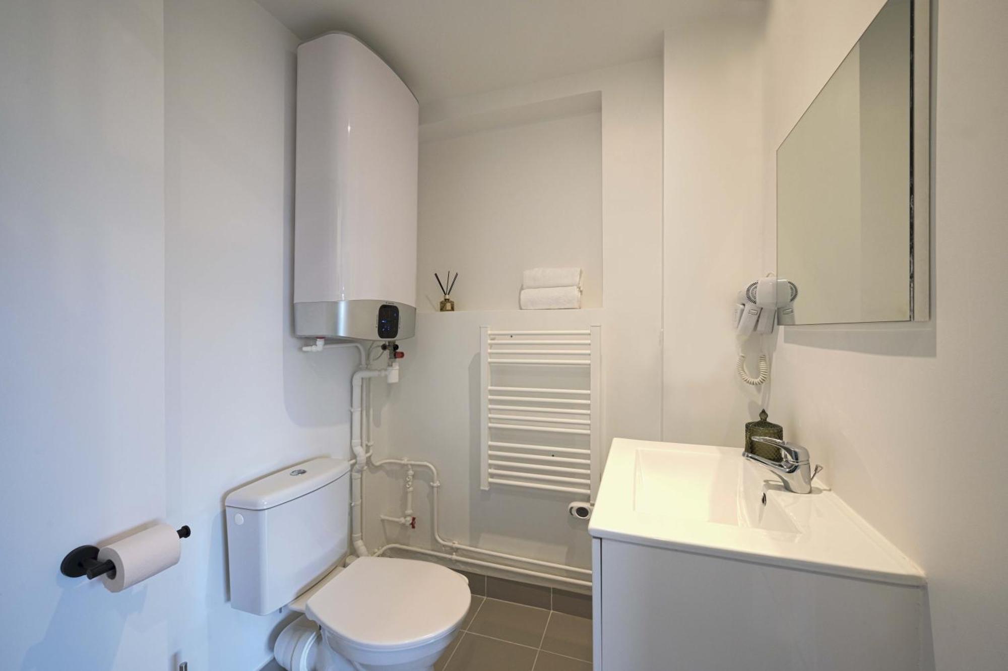 Modern Bright Apartment In Appart'Hotel Saint-Maur-des-Fossés Kültér fotó